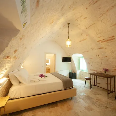 Maison d'hôtes Bella Itria - Historic Center Exclusive 4*