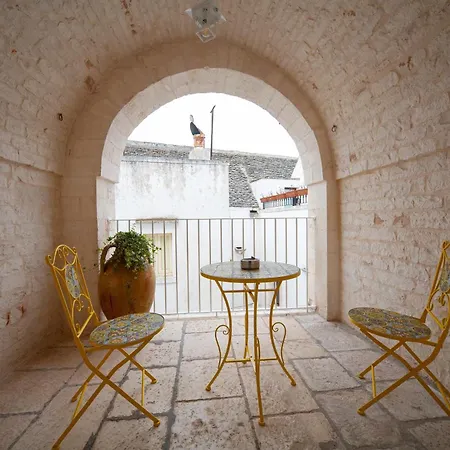 Bella Itria - Historic Center Exclusive Maison d'hôtes 4*