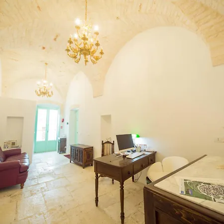 Bella Itria - Historic Center Exclusive Maison d'hôtes 4*