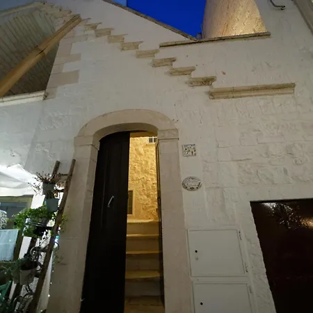 Bella Itria - Historic Center Exclusive بيت ضيافة 4*